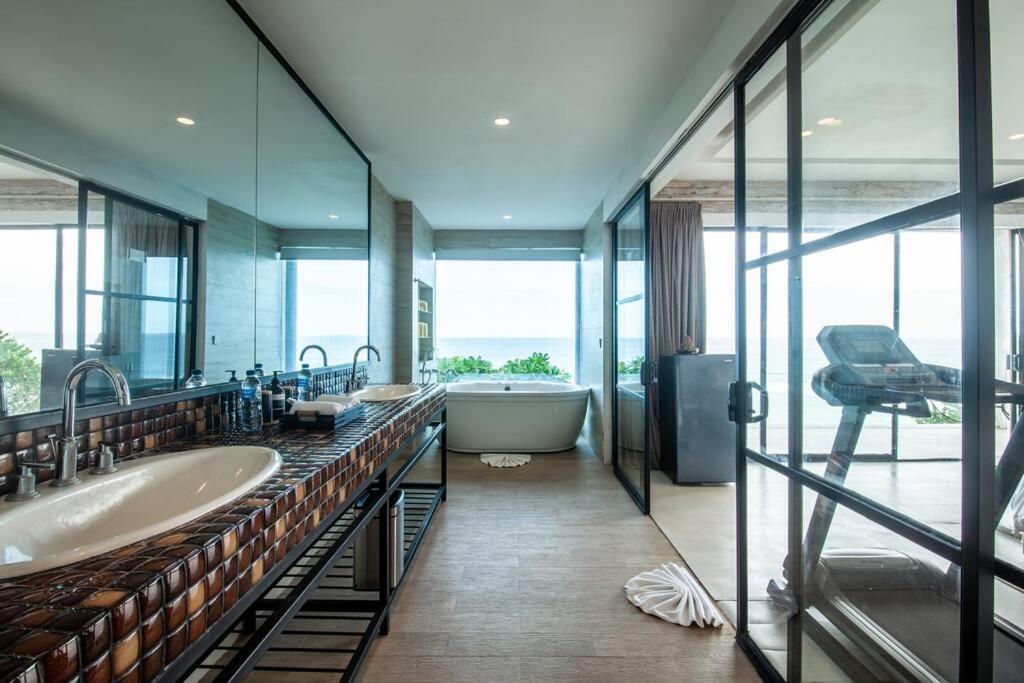 Nusa Dua Ocean View With Private Beach Exteriér fotografie